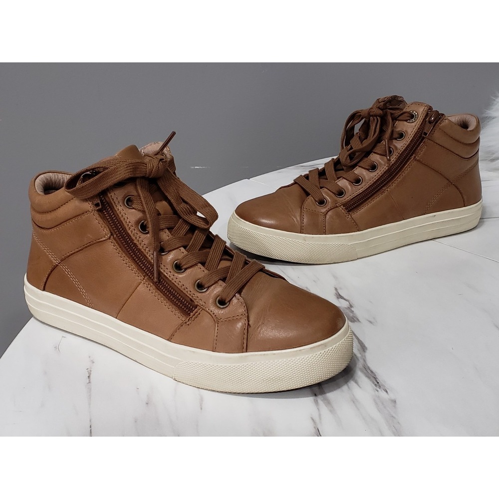 TAOS Winner WOMENS 8 Brown Leather High Top Sneaker Side Zip Comfort